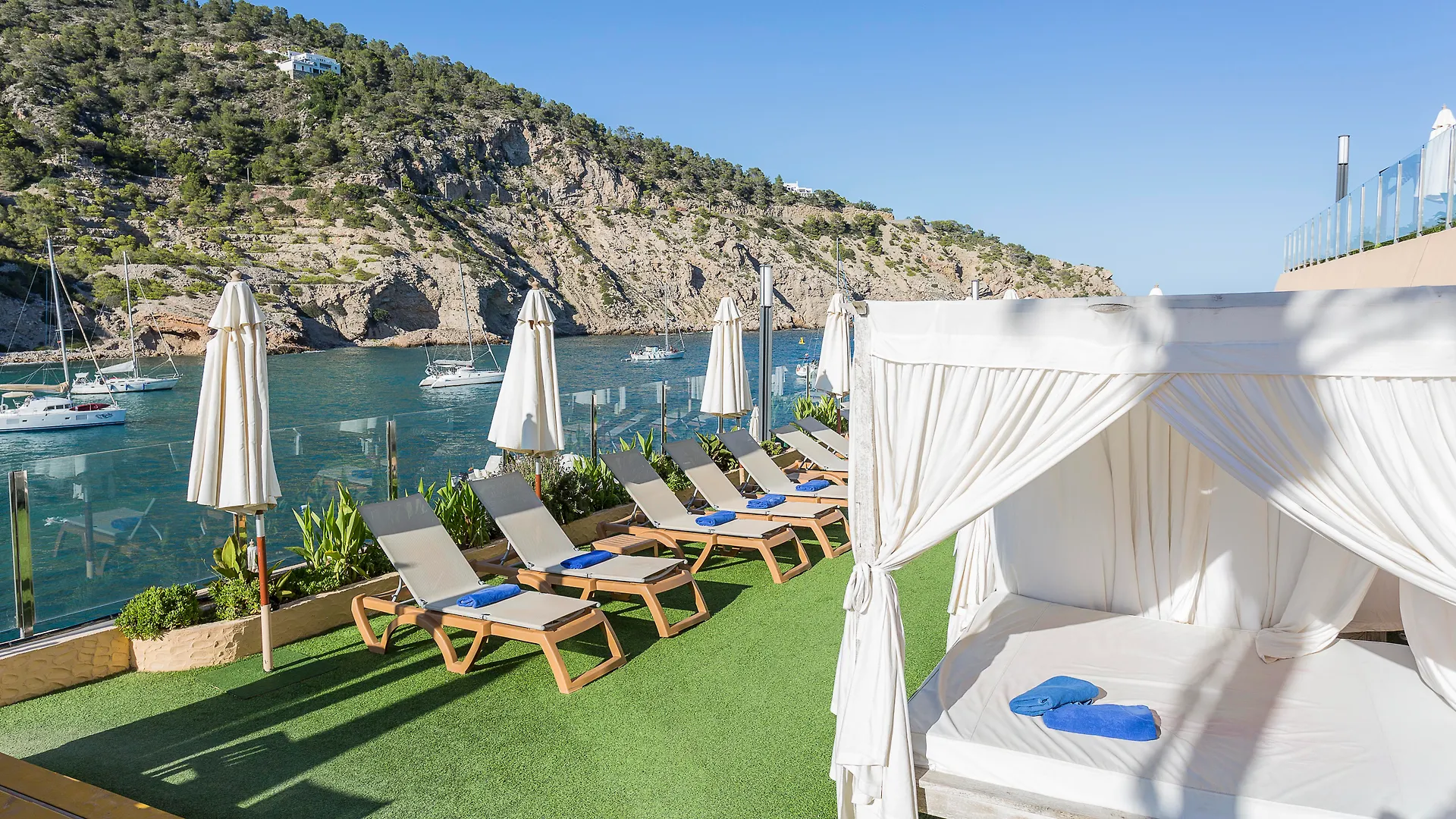 Palladium Hotel Cala Llonga - Adults Only